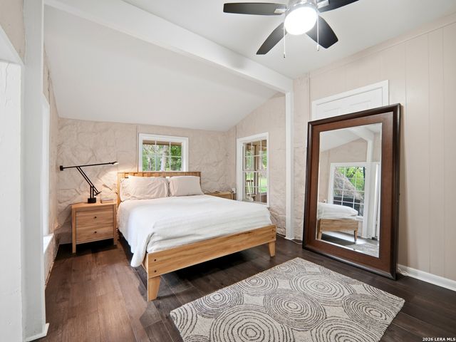 19214 Grey Forest, Helotes, TX 78023