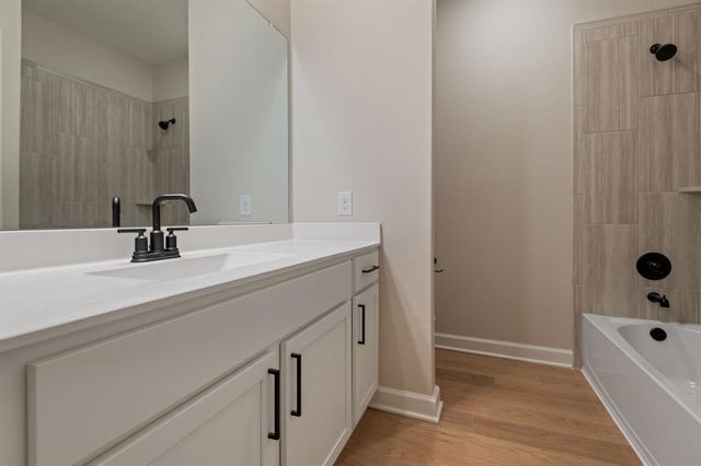 21560 Bluebonnet Bay Drive, Magnolia, TX 77354