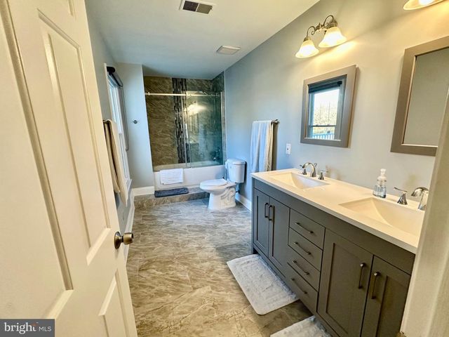 8620 STABLEVIEW CT, Gaithersburg, MD 20882