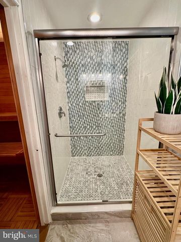 8620 STABLEVIEW CT, Gaithersburg, MD 20882