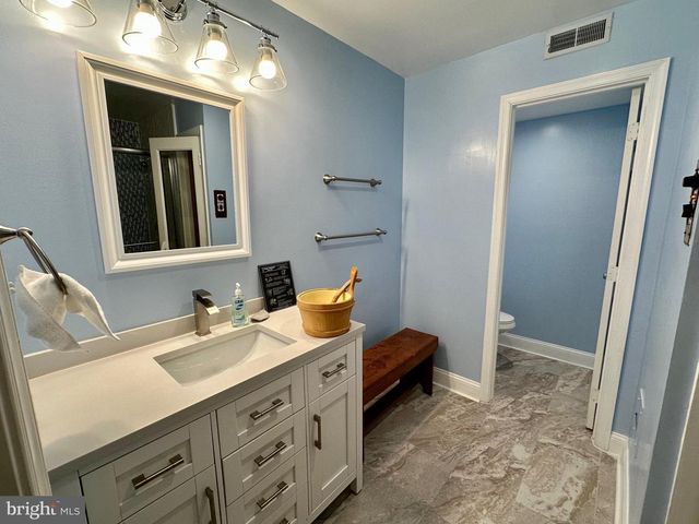 8620 STABLEVIEW CT, Gaithersburg, MD 20882