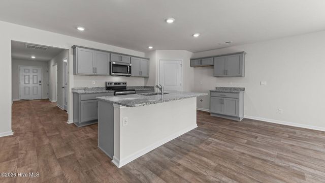 4038 Topsail Trail, New Bern, NC 28560