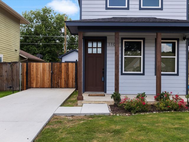 1104 E Annie Street, Fort Worth, TX 76104