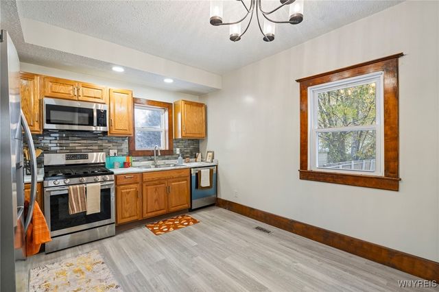 46 Benson Avenue, West Seneca, NY 14224