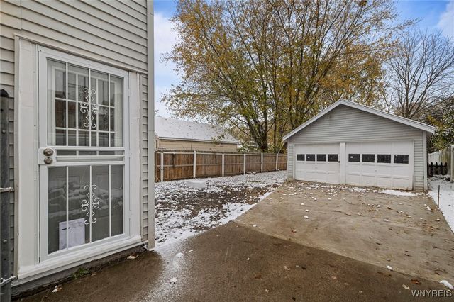 46 Benson Avenue, West Seneca, NY 14224