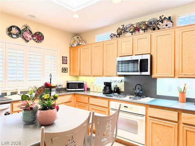 1995 Oliver Springs Street, Henderson, NV 89052