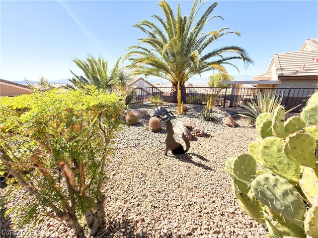 1995 Oliver Springs Street, Henderson, NV 89052