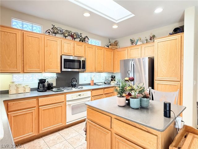 1995 Oliver Springs Street, Henderson, NV 89052