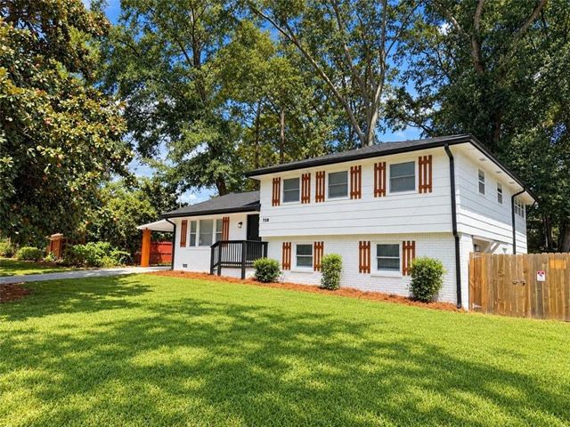 728 S Carter Drive S, Jonesboro, GA 30236