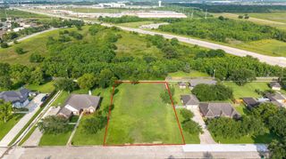 639 Westwood Circle, La Marque, TX 77568