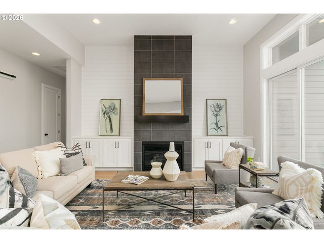 9240 Sw 74TH Ave, Portland, OR 97223