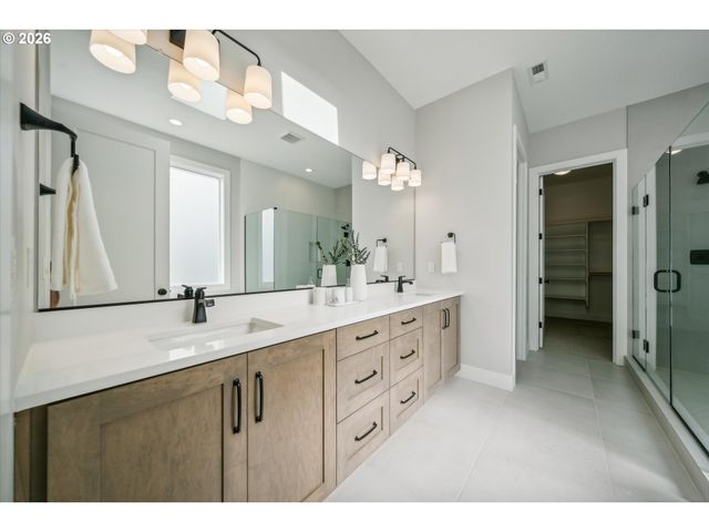 9240 Sw 74TH Ave, Portland, OR 97223