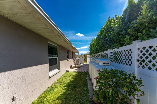 54 LONG MEADOW COURT, Rotonda West, FL 33947