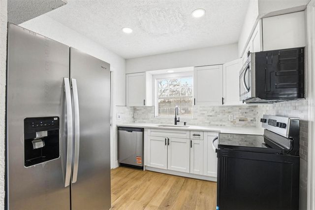 1008 HALLWOOD LOOP, Brandon, FL 33511