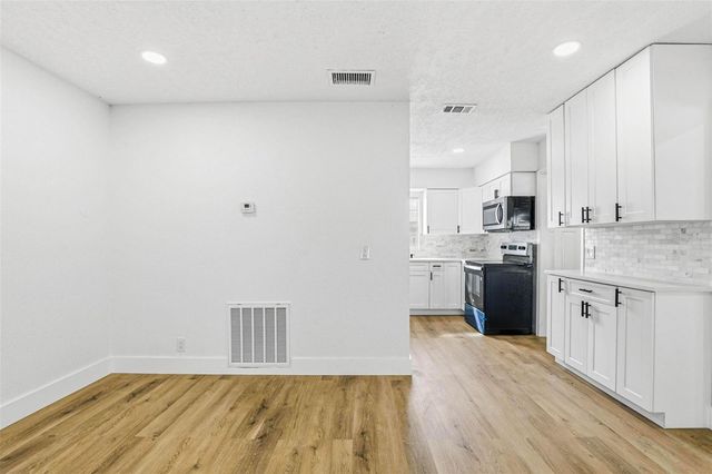 1008 HALLWOOD LOOP, Brandon, FL 33511