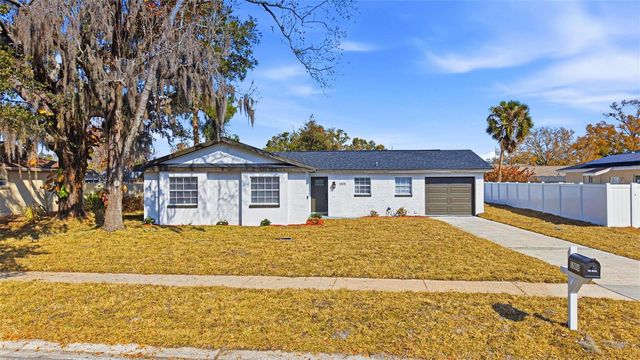 1008 HALLWOOD LOOP, Brandon, FL 33511