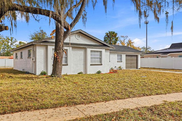 1008 HALLWOOD LOOP, Brandon, FL 33511