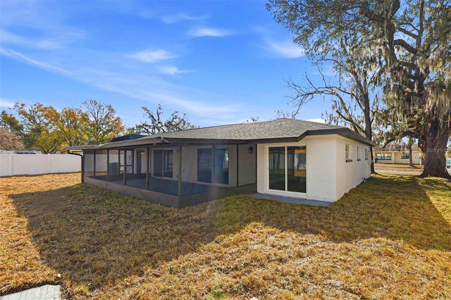 1008 HALLWOOD LOOP, Brandon, FL 33511