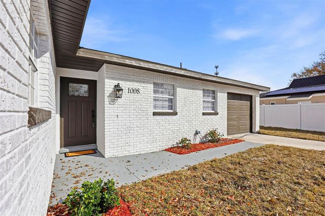 1008 HALLWOOD LOOP, Brandon, FL 33511