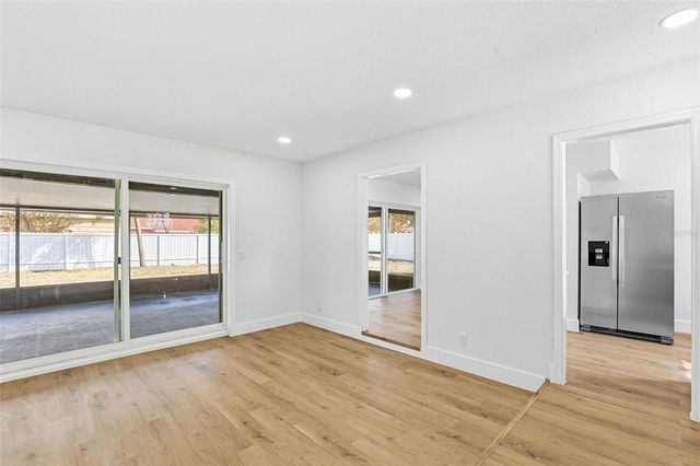 1008 HALLWOOD LOOP, Brandon, FL 33511