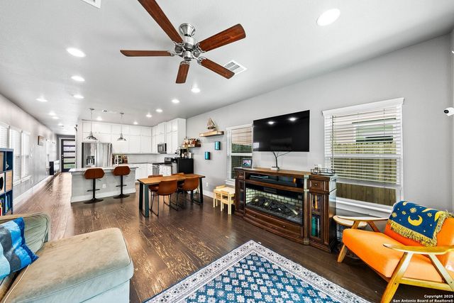 412 Natalen, San Antonio, TX 78209