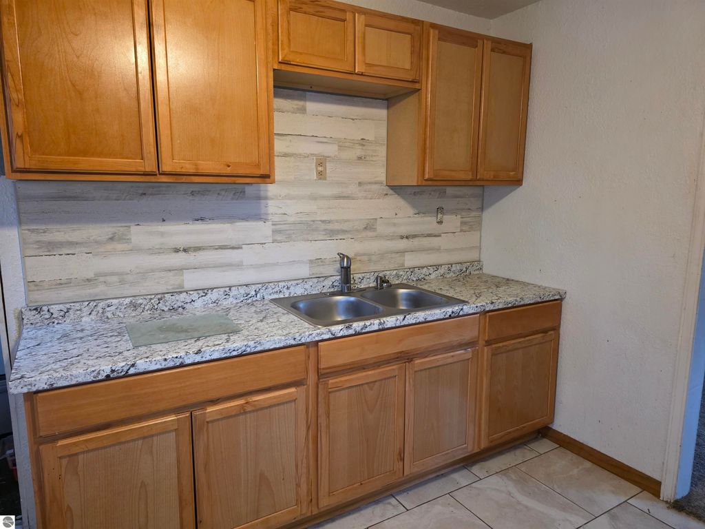 Image 4 of property listing at 130 Smith Street, Oscoda, MI 48750