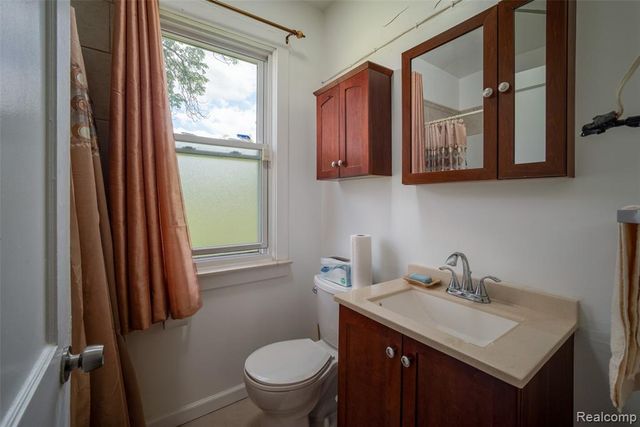 702 Fernhill Street, Highland Park, MI 48203