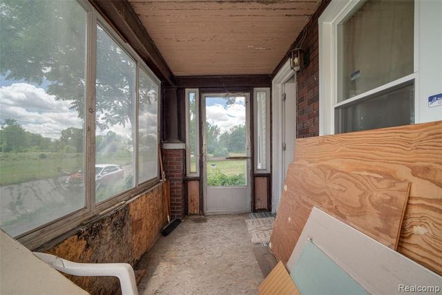 702 Fernhill Street, Highland Park, MI 48203