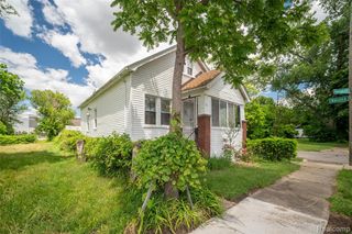 702 Fernhill Street, Highland Park, MI 48203