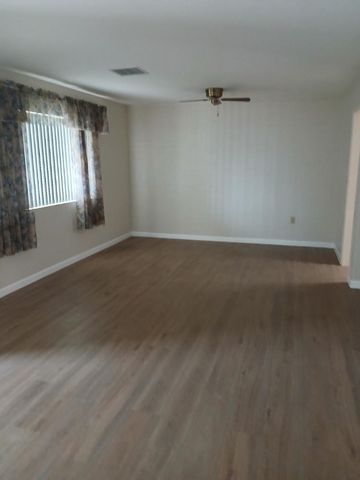 9922 W Pinehurst Drive, Sun City, AZ 85351