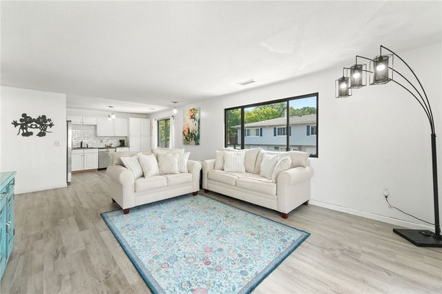 694 Orleans Court, Warwick, RI 02886