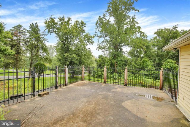 149 BINGAMAN RD, Reading, PA 19606