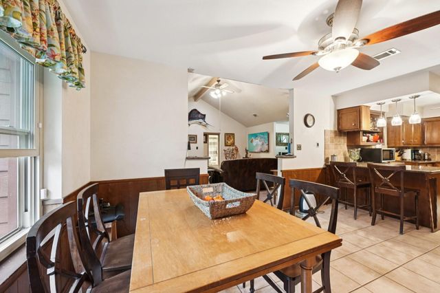 2007 Diane Street, Pinehurst, TX 77362