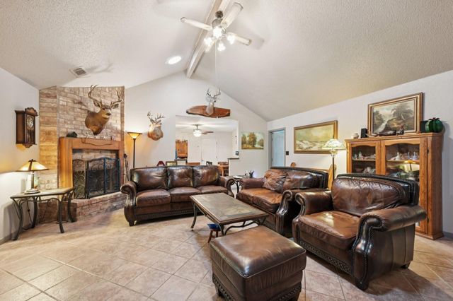 2007 Diane Street, Pinehurst, TX 77362