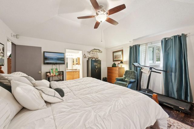 2007 Diane Street, Pinehurst, TX 77362