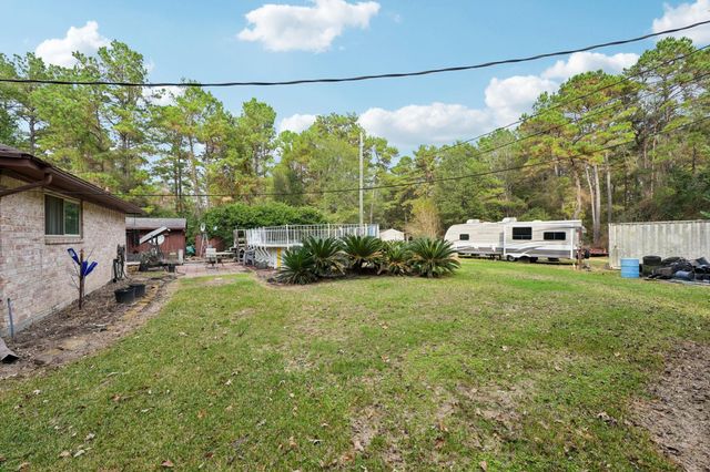 2007 Diane Street, Pinehurst, TX 77362