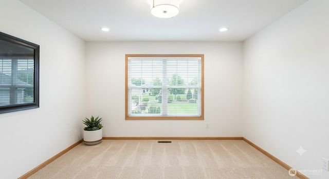 1961 NE Green Glen Lane, Bremerton, WA 98311