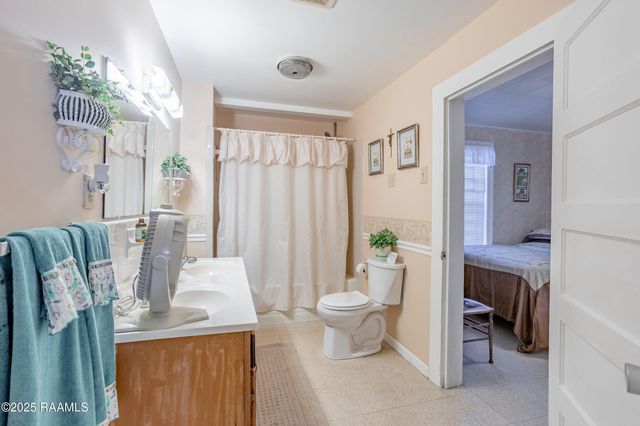 1707 Federal Road, Opelousas, LA 70570