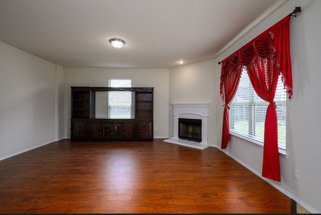 800 Cormorant Drive, Sherman, TX 75092