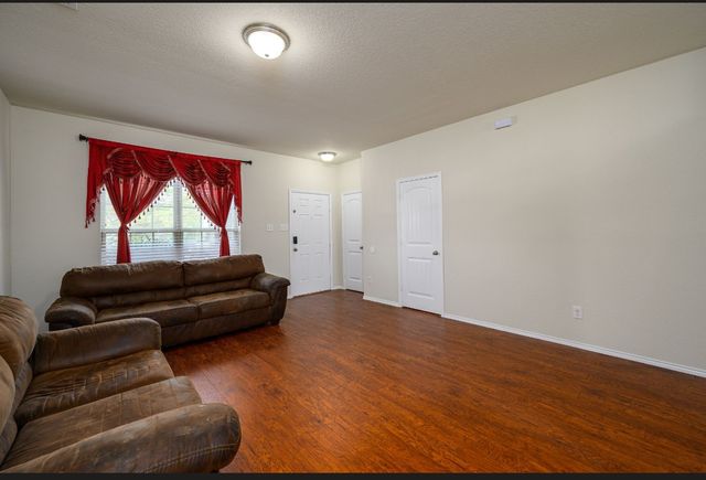 800 Cormorant Drive, Sherman, TX 75092
