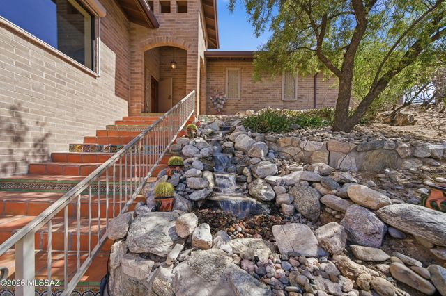 6602 N Catalina Avenue, Tucson, AZ 85718