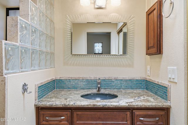 6602 N Catalina Avenue, Tucson, AZ 85718
