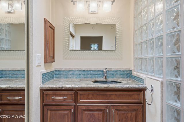6602 N Catalina Avenue, Tucson, AZ 85718
