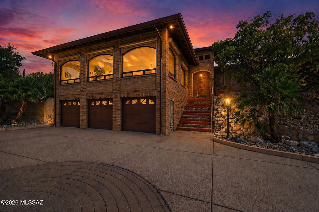 6602 N Catalina Avenue, Tucson, AZ 85718