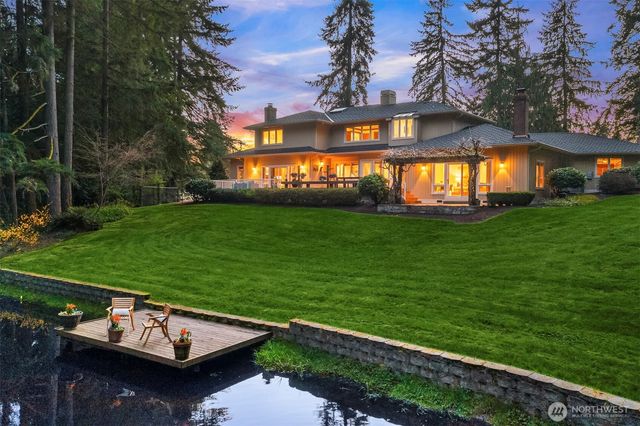 9607 208th Avenue NE, Redmond, WA 98053