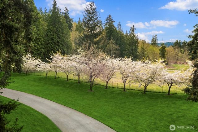 9607 208th Avenue NE, Redmond, WA 98053