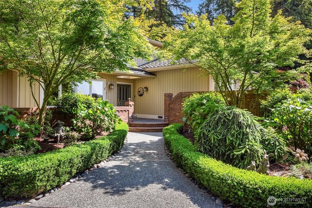 9607 208th Avenue NE, Redmond, WA 98053