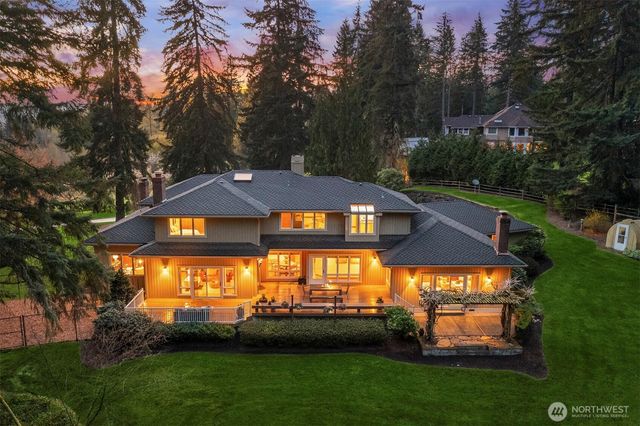 9607 208th Avenue NE, Redmond, WA 98053