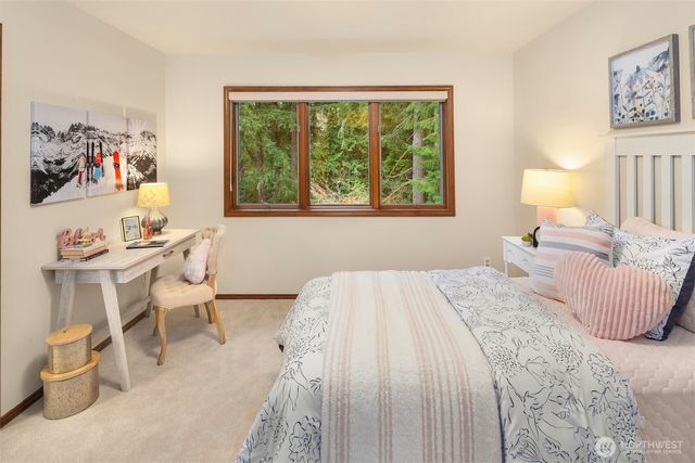 9607 208th Avenue NE, Redmond, WA 98053