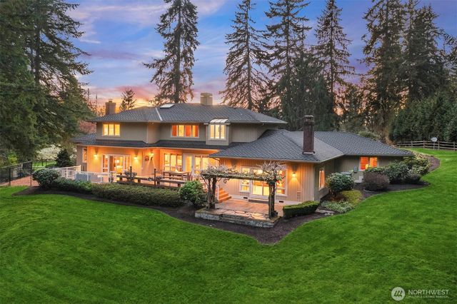 9607 208th Avenue NE, Redmond, WA 98053